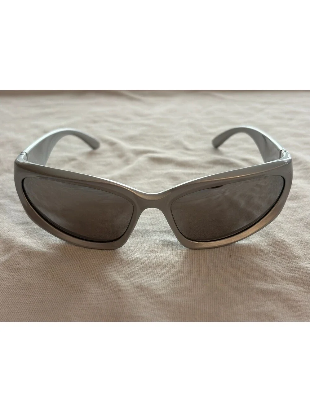 Silver Frame Wraparound Sunglasses with Dark Lenses